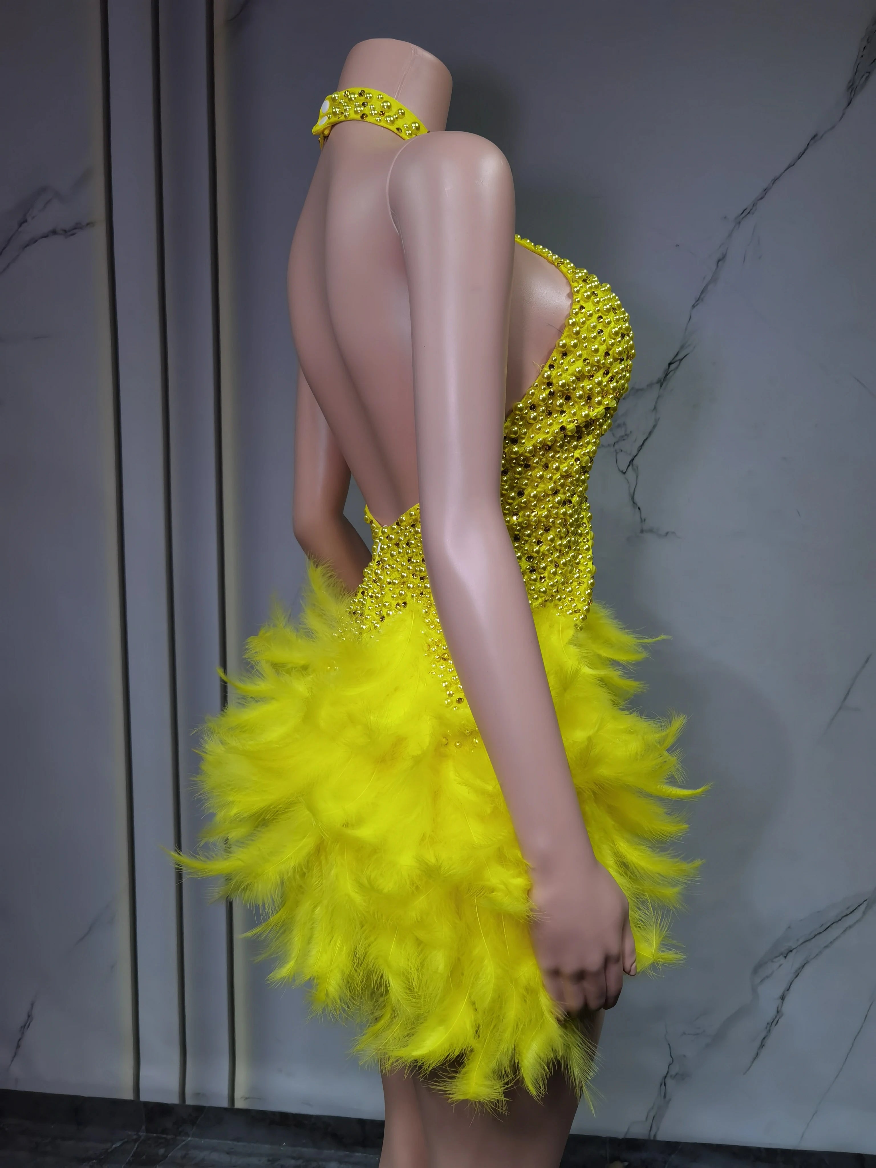 Vestido Danza Plumas