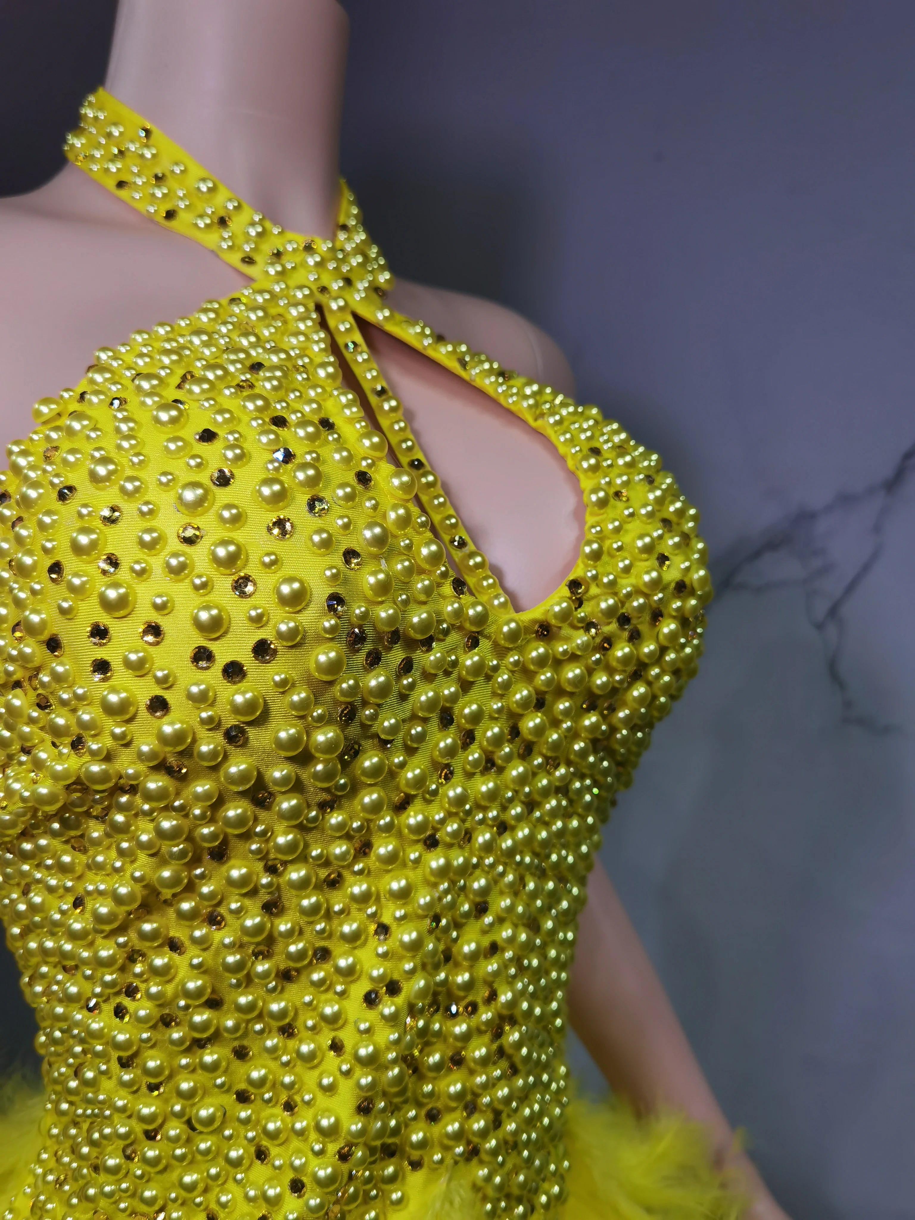 Vestido Danza Plumas